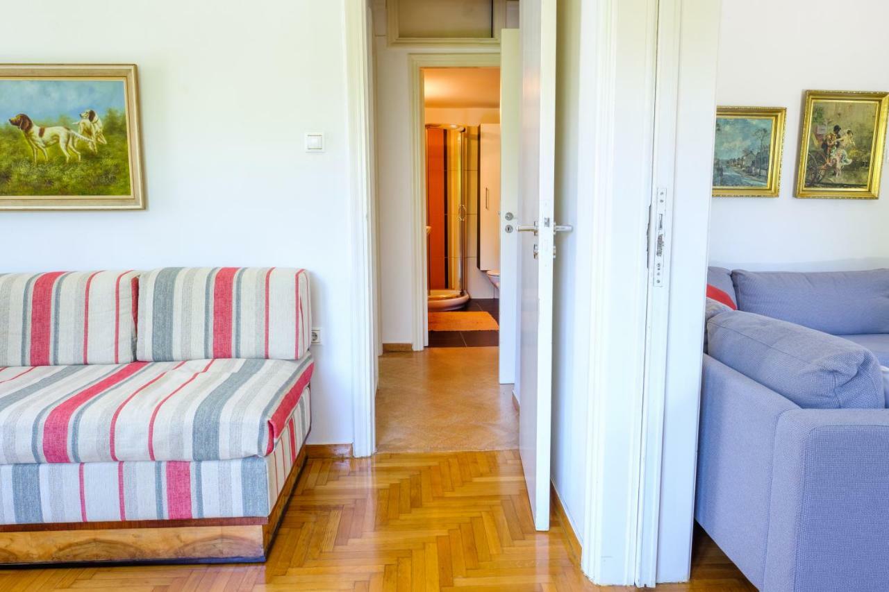 Chalandri Home Away Athena Bagian luar foto