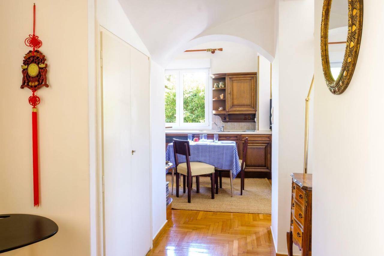 Chalandri Home Away Athena Bagian luar foto