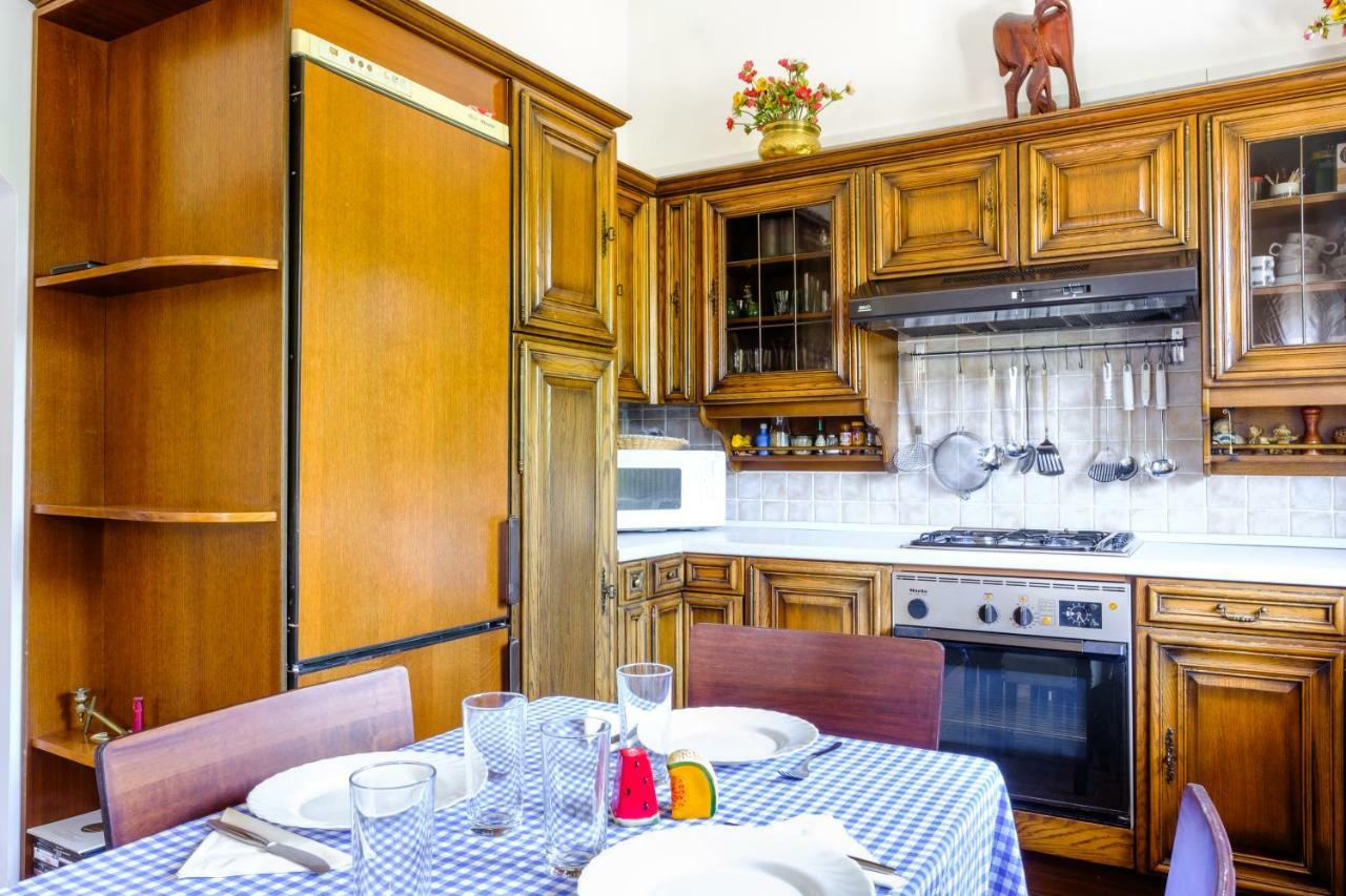 Chalandri Home Away Athena Bagian luar foto